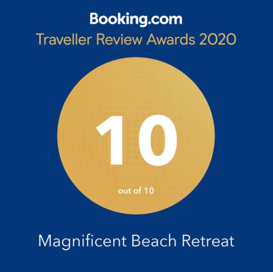 Magnificent Beach Retreat Jindalee Esterno foto