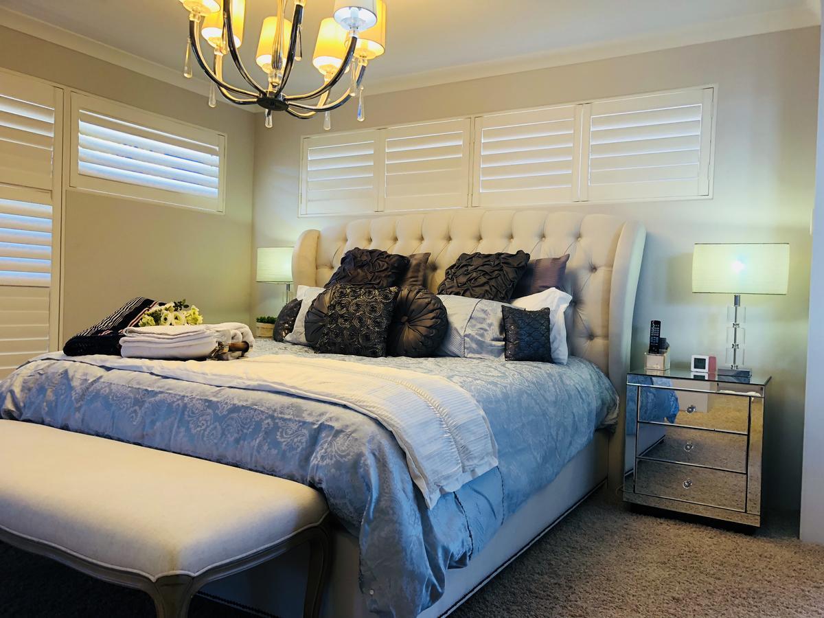 Magnificent Beach Retreat Jindalee Esterno foto